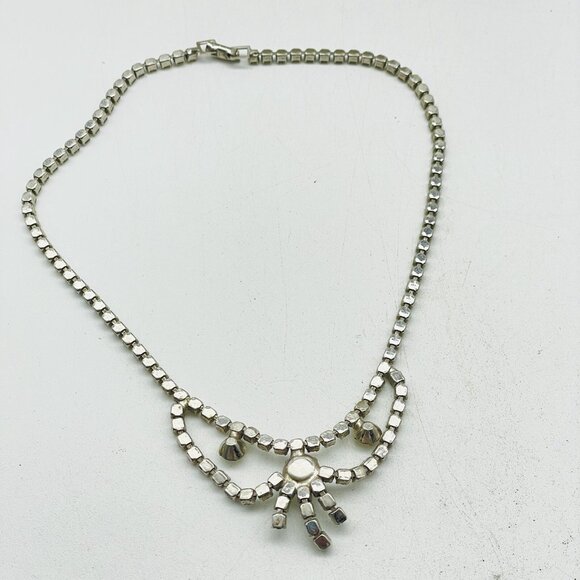 D VERS NY Rhinestone Necklace Graduated Crystal Drop Silver Tone Bridal Evening - Picture 7 of 10